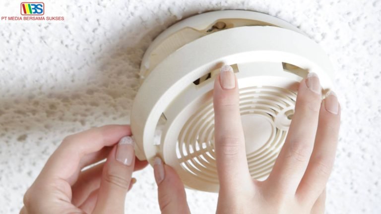 smoke detector